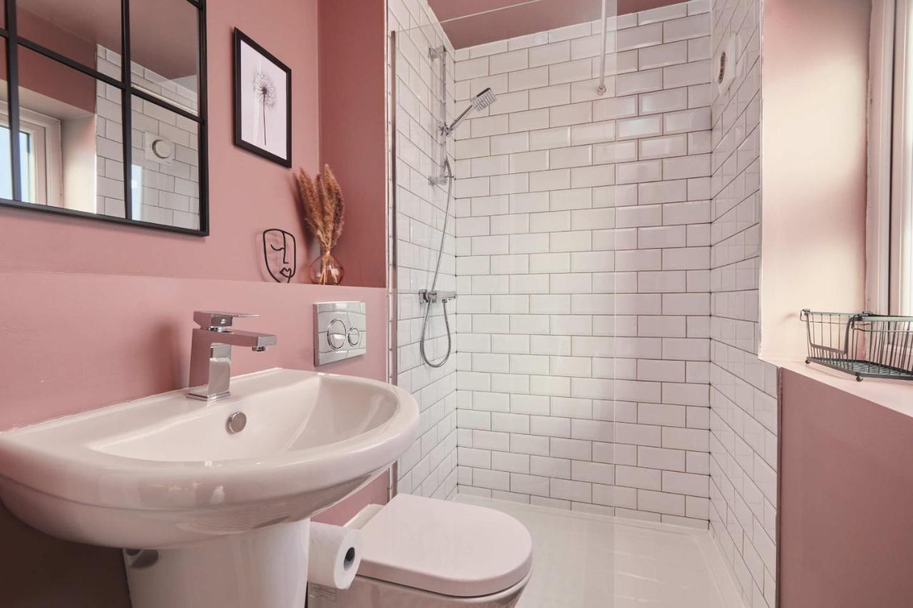 Homebird Property - Ash Tree House Leeds  Bagian luar foto